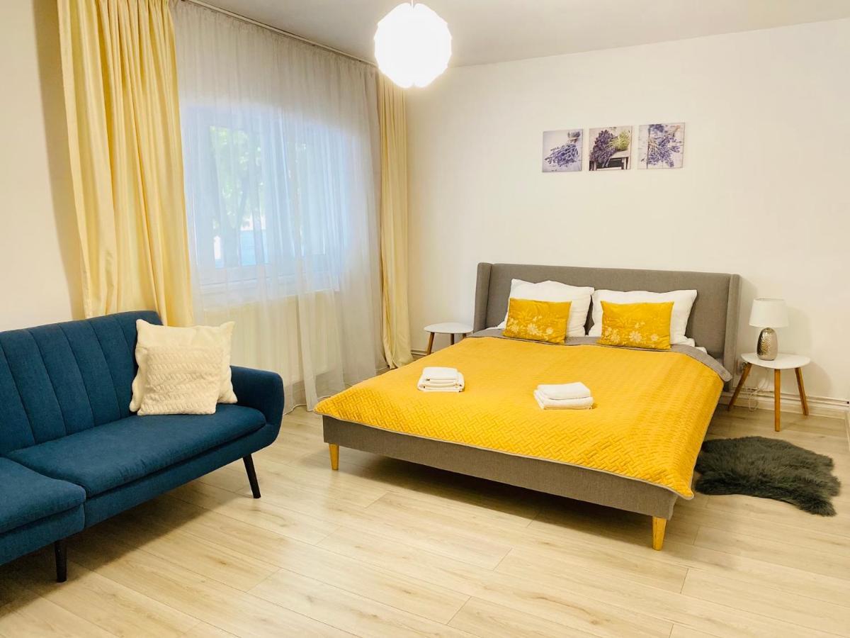 Av Apartment Turda Eksteriør billede