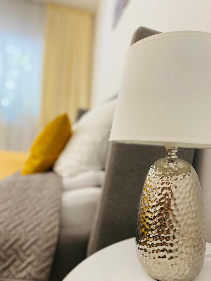 Av Apartment Turda Eksteriør billede