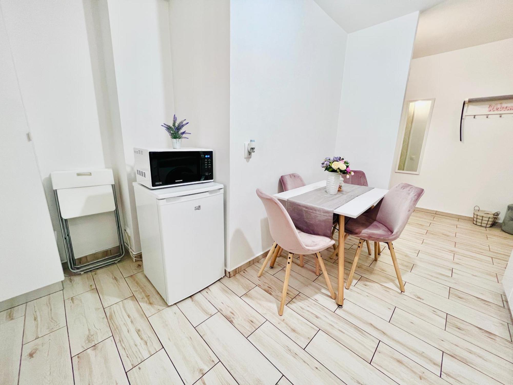 Av Apartment Turda Eksteriør billede