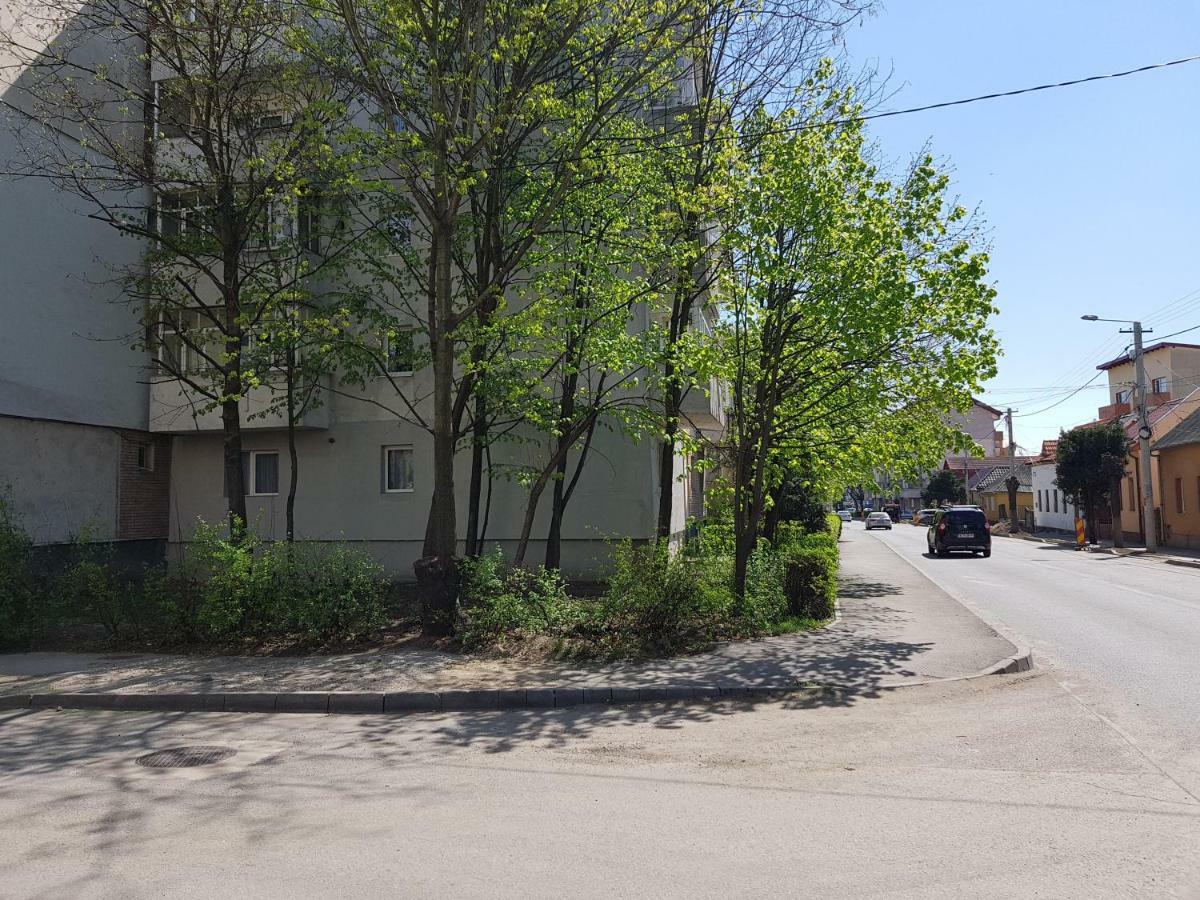 Av Apartment Turda Eksteriør billede